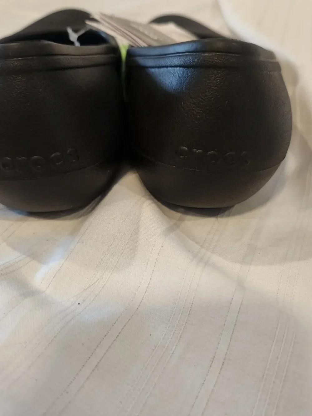 NWT Crocs At Work Flat Black Slip Resistant Shoes Women's Size 5